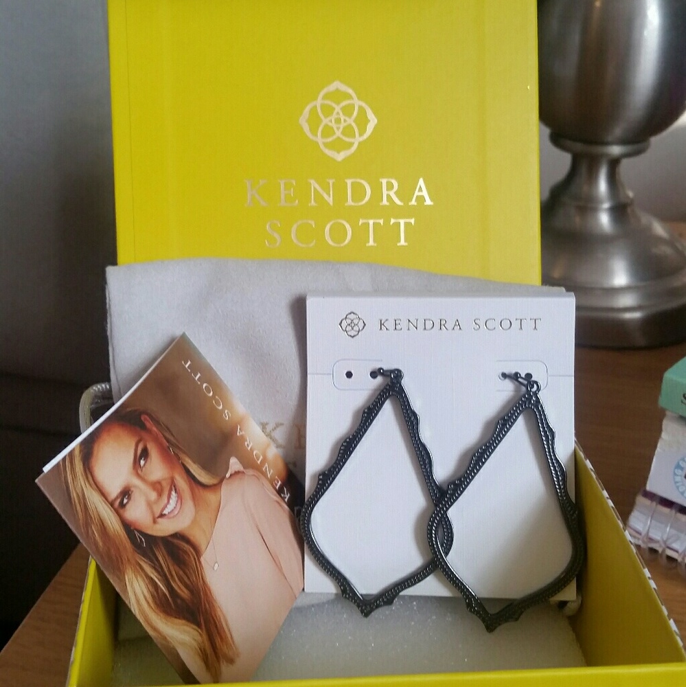 Kendra Scott-Sophee Drop Gunmetal earings